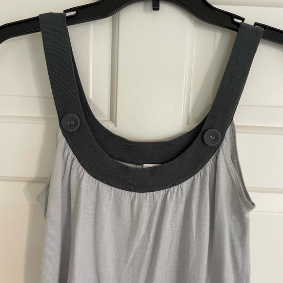 Flowy Tank - Picture 2 of 7